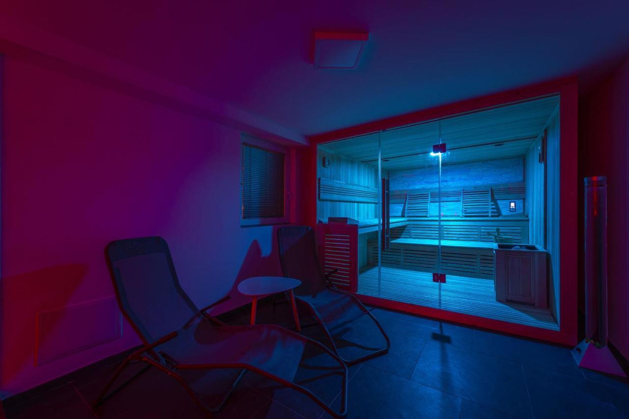Villa Donleone Ponikva エクステリア 写真