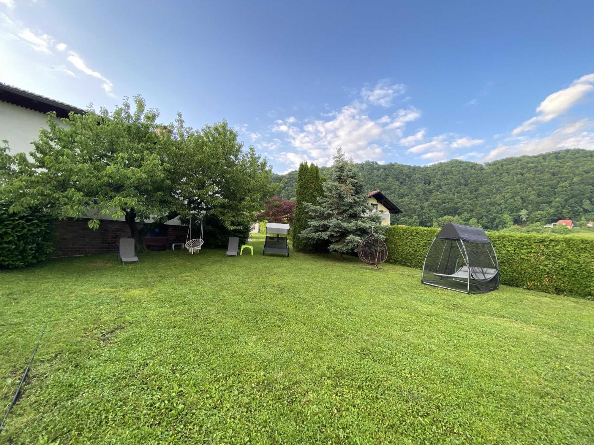 Villa Donleone Ponikva 部屋 写真